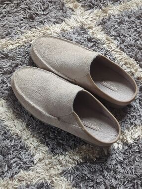 Sperry Suede Slip-On Mules in Light Beige Size Women's 9